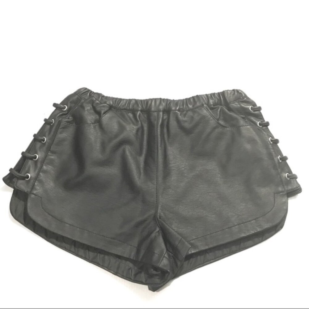 Forever 21 faux leather shorts Sz Xs